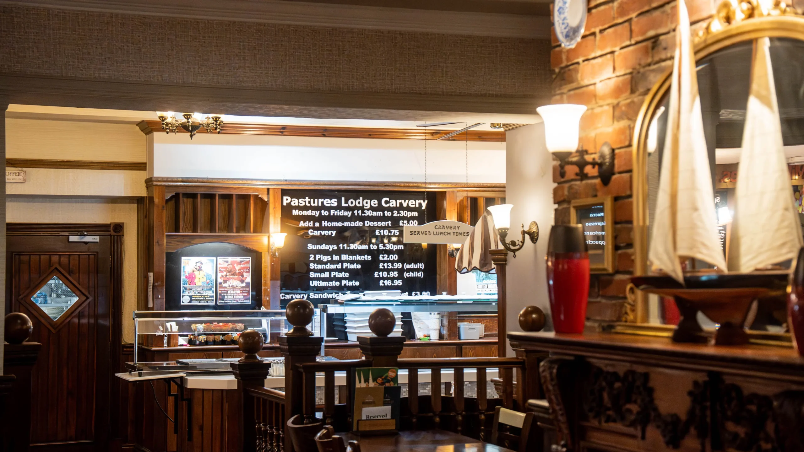 Pastures Lodge Pub and Hotel