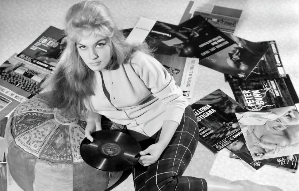 Sounds of the 60’s – LuLu, Cilla & Dusty Tribute